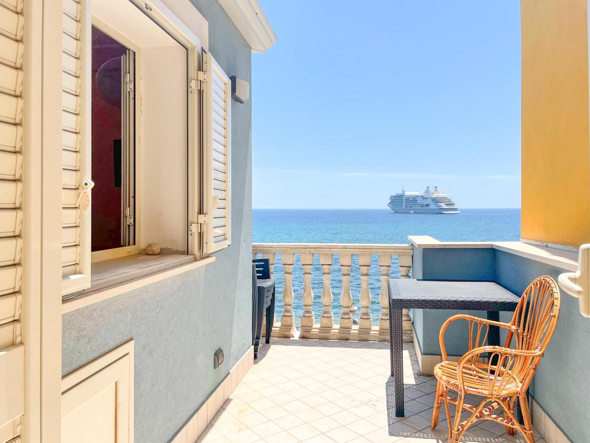 Maremare Apartments Giardini Naxos Luaran gambar