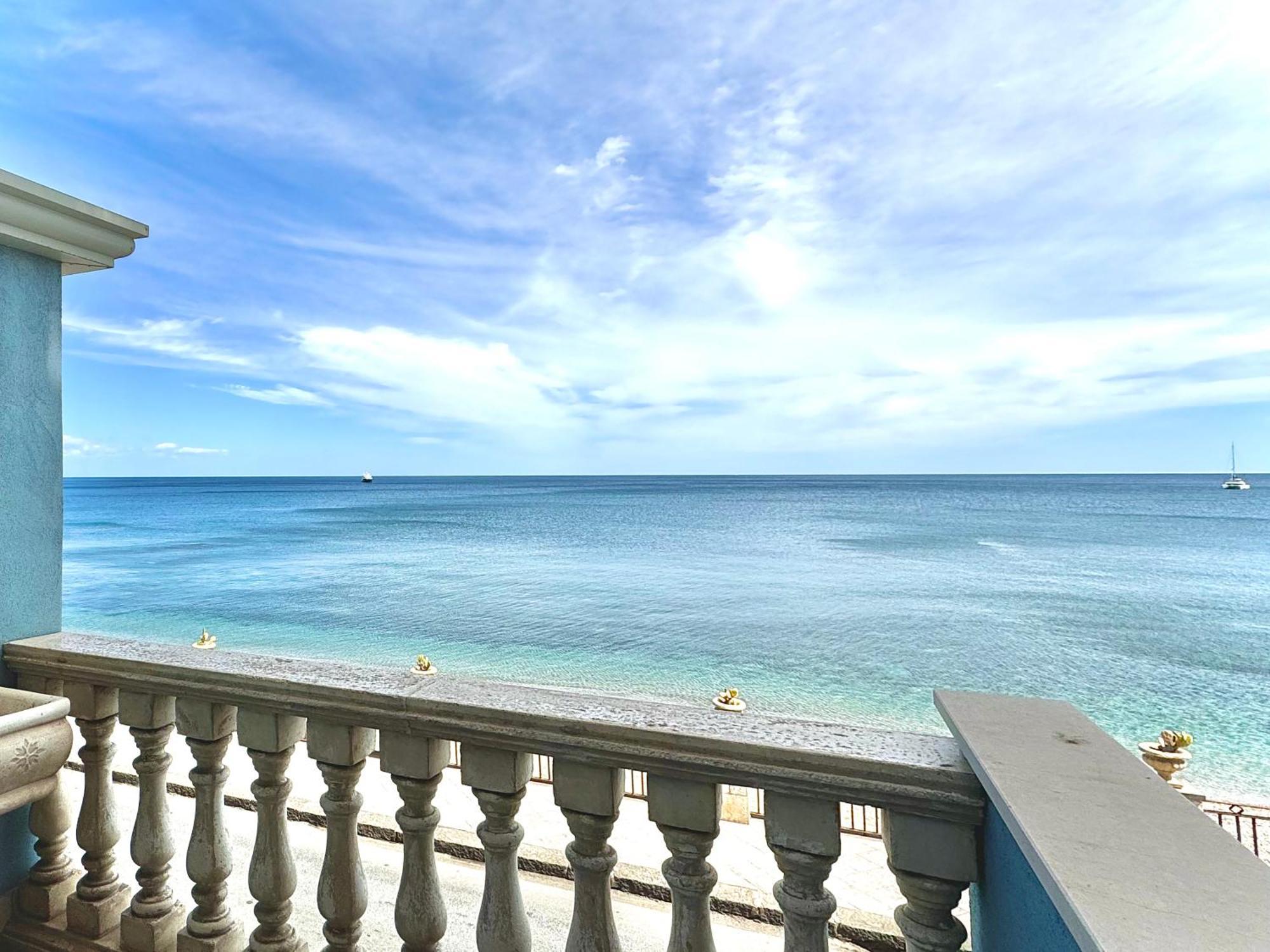 Maremare Apartments Giardini Naxos Luaran gambar